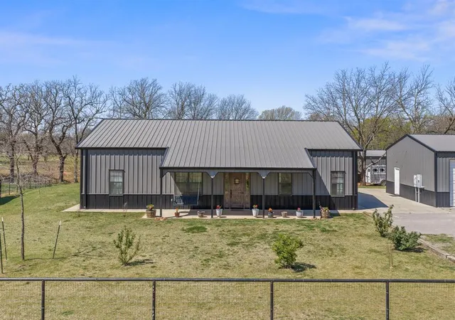 3rd image of 14427 Canadian Ave, Wayne, OK 73095 | MLS# 1222124