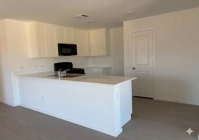 Photo 3 of Single Family Residence at 1941 Honey Locust Dr, Oklahoma City, OK 73128 | MLS# 1222130 |  | Sold on 2026-05-15