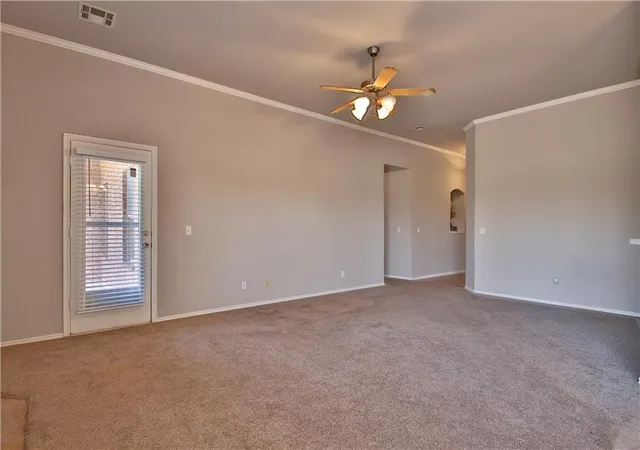 4th image of 17033 Autumnwood Dr, Edmond, OK 73012 | MLS# 1222146