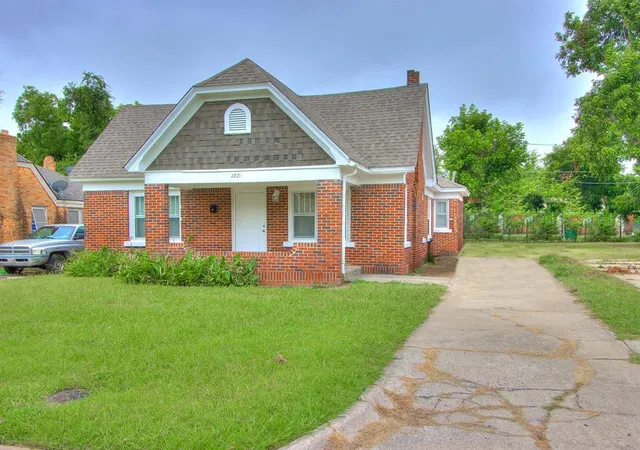Homes for sale in Oklahoma City, OK | 2221 N Jordan Ave, Oklahoma City, OK 73111 | MLS# 1222169