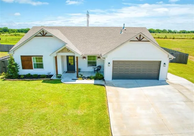 2nd image of 11611 Carefree Ln, Shawnee, OK 74804 | MLS# 1222361