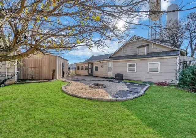 Photo 2 of Single family home for sale at 110 W Davis St, Tipton, OK 73570 | MLS# 1222373 | Listing updated on 2026-04-04