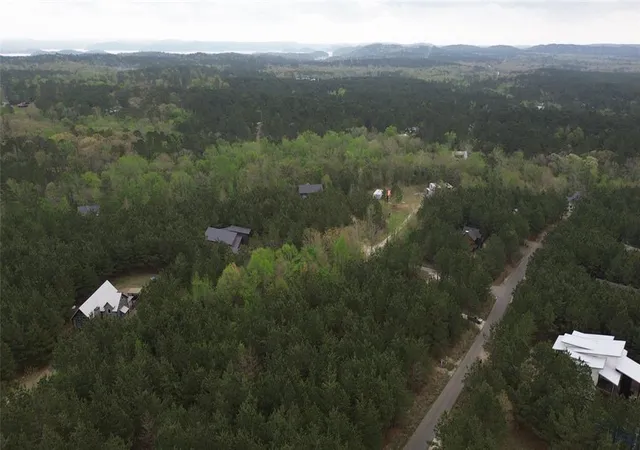 11th image of 113 Weeping Willow Trl, Broken Bow, OK 74728 | MLS# 1222380