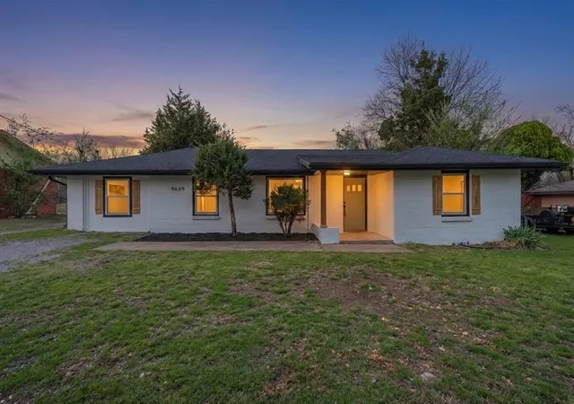 Homes for sale in Oklahoma City, OK | 9609 Ne 11th St, Oklahoma City, OK 73130 | MLS# 1222411