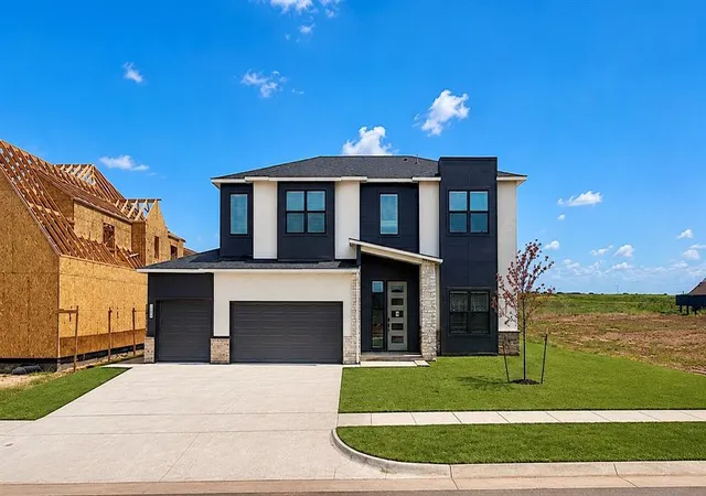1st image of 18020 Fields Dr, Edmond, OK 73012 | MLS# 1222443