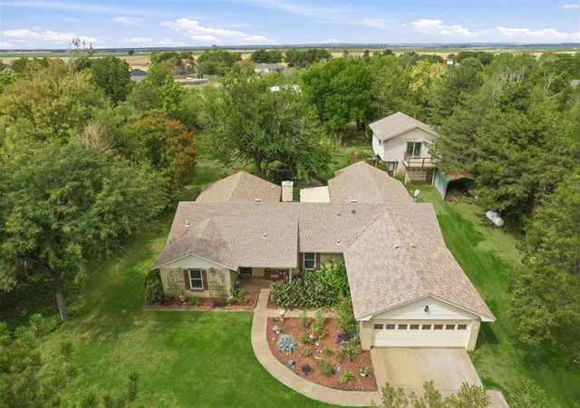 Photo 1 of Single family home for sale at 15677 Us Hwy 283, Altus, OK 73521 | MLS# 1222464 | Listing updated on 2026-04-09