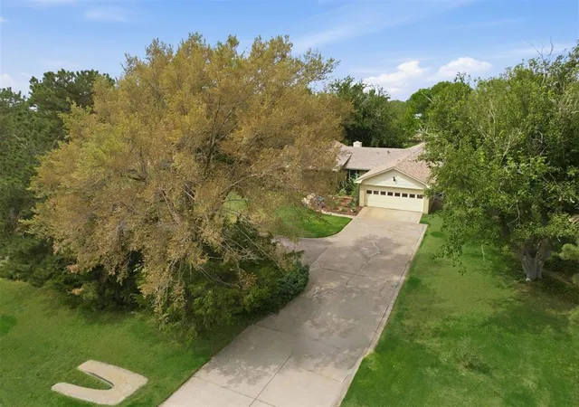 Photo 2 of Single family home for sale at 15677 Us Hwy 283, Altus, OK 73521 | MLS# 1222464 | Listing updated on 2026-04-09