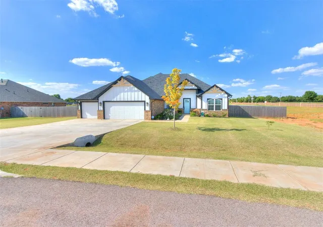 1st image of 117 W Duane Dr, Mustang, OK 73064 | MLS# 1222514