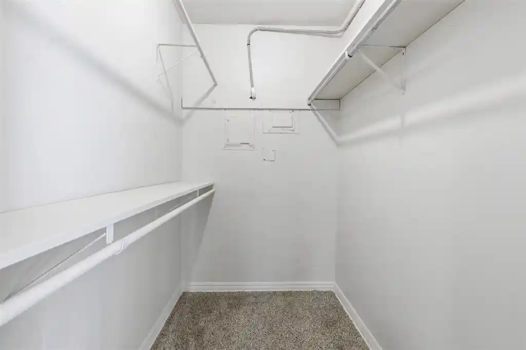 Listing Photo 16 - Condo for sale in 6100 N Brookline located at 6100 N Brookline, Oklahoma, OK 73112 - Unit #28
