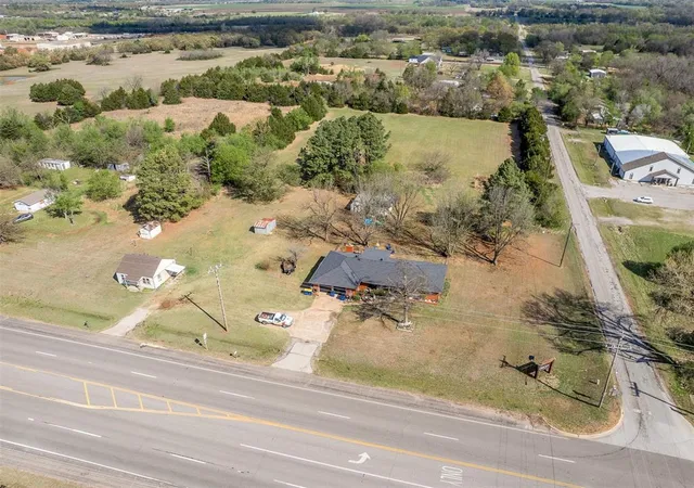 3rd image of 16995 Ne 23Rd St, Choctaw, OK 73020 | MLS# 1222573
