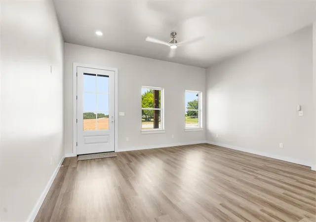 image of 110 Garrett Dr, Wynnewood, OK 73098 | MLS# 1222615