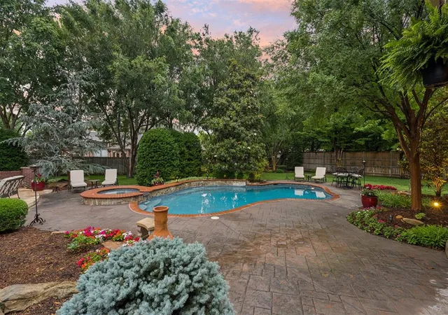 Photo 3 of Sale Pending at 18709 Saddle River Dr, Edmond, OK 73012 | MLS# 1222633 | Listing updated on 2026-09-03