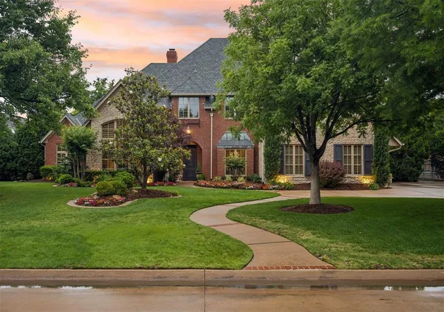 Photo 4 of Sale Pending at 18709 Saddle River Dr, Edmond, OK 73012 | MLS# 1222633 | Listing updated on 2026-09-03