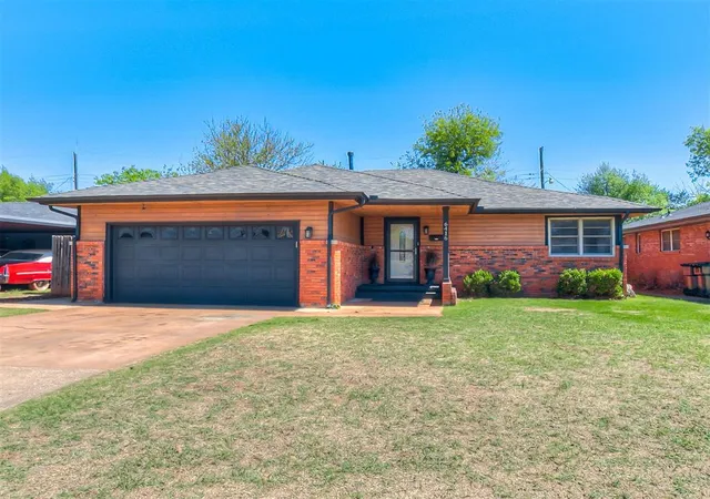 Homes for sale in Oklahoma City, OK | 6416 Braniff Dr, Oklahoma City, OK 73105 | MLS# 1222718