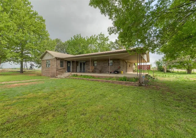 Homes for sale in Elmore City, OK | 519 Main St, Elmore City, OK 73433 | MLS# 1222737