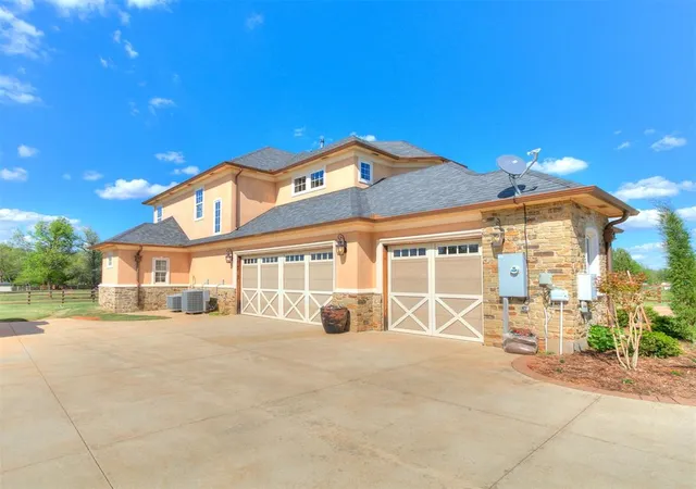 Photo 4 of Single family home for sale at 11235 NW 150th Street, Piedmont, OK 73078 | MLS# 1222739 | Listing updated on 2026-05-17