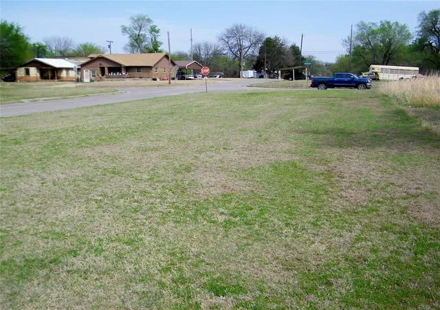 Homes for sale in Duncan, OK | W Magnolia Ln, Duncan, OK 73055 | MLS# 1222750