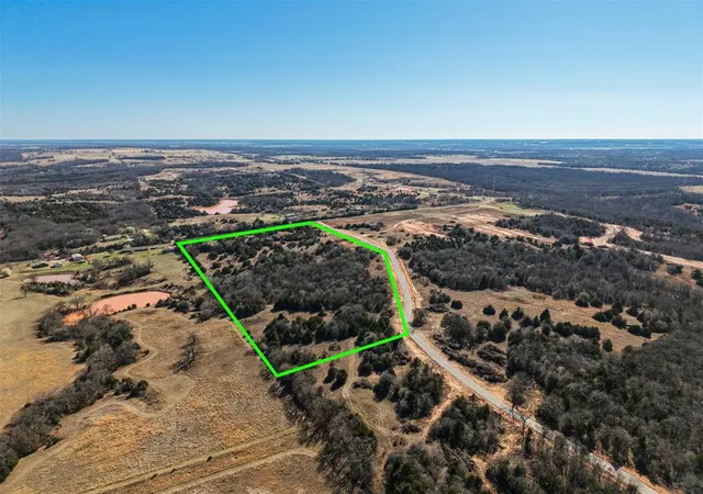 Homes for sale in Mc Loud, OK | 001 E 1060 Rd, Mc Loud, OK 74851 | MLS# 1222756