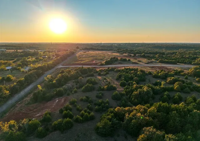Homes for sale in Mc Loud, OK | 001 E 1060 Rd, Mc Loud, OK 74851 | MLS# 1222756