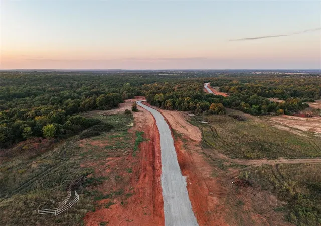 Homes for sale in Mc Loud, OK | 004 E 1060 Rd, Mc Loud, OK 74851 | MLS# 1222766