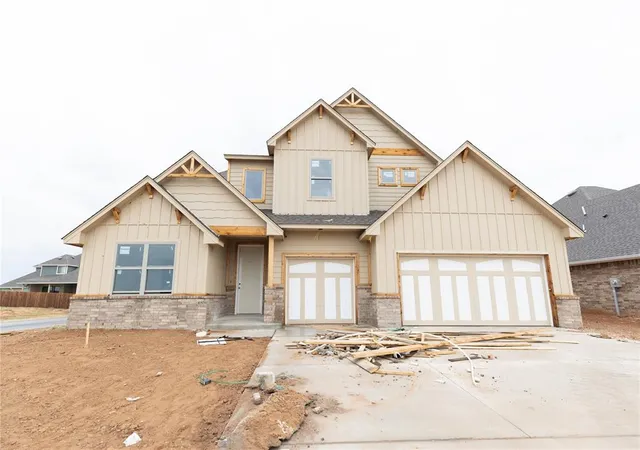 Photo 2 of Single family home for sale at 11121 Nw 90th Street, Yukon, OK 73099 | MLS# 1222854 | Listing updated on 2026-09-30