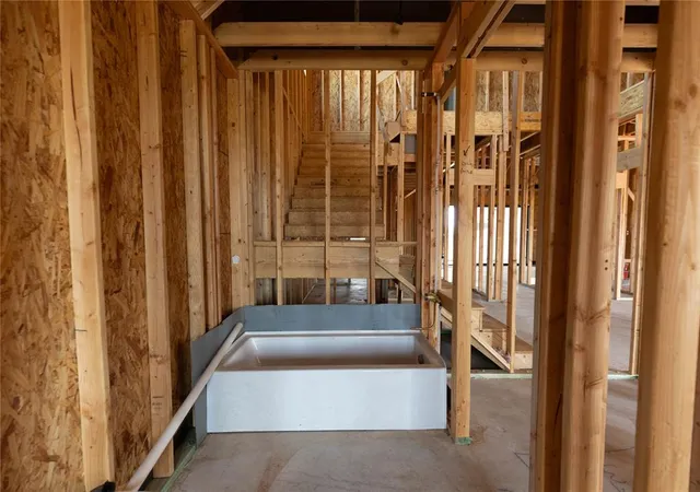 Photo 4 of Single family home for sale at 11121 NW 90th Street, Yukon, OK 73099 | MLS# 1222854 | Listing updated on 2026-08-12