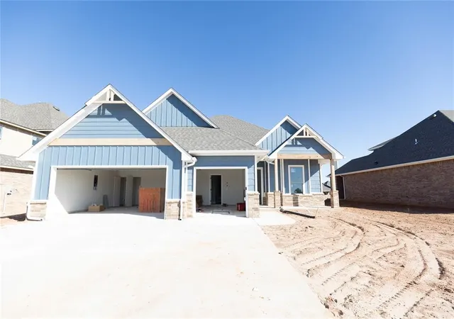 Photo 2 of Single family home for sale at 11117 Nw 90th Street, Yukon, OK 73099 | MLS# 1222865 | Listing updated on 2026-10-13