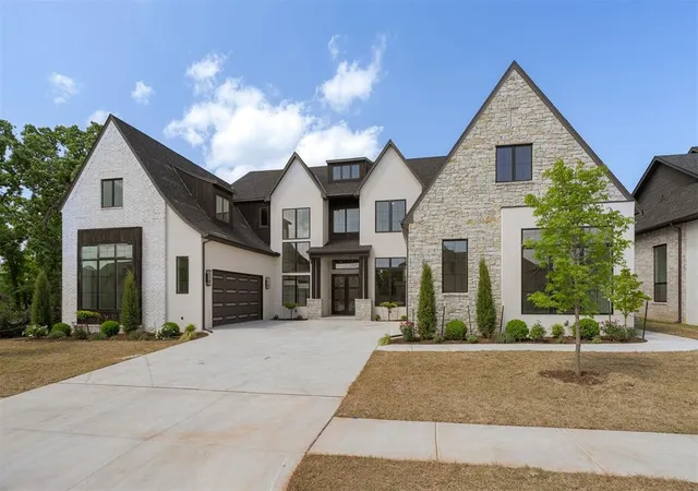 2nd image of 7217 Sunset Sail Ave, Edmond, OK 73034 | MLS# 1222874