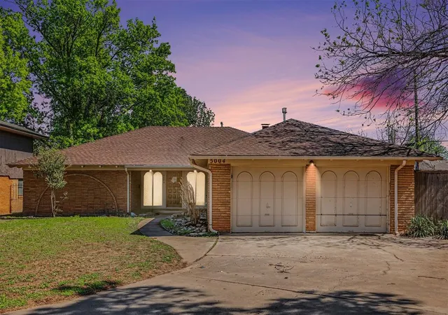 Homes for sale in Oklahoma City, OK | 5004 Nw 61st Pl, Oklahoma City, OK 73122 | MLS# 1222875