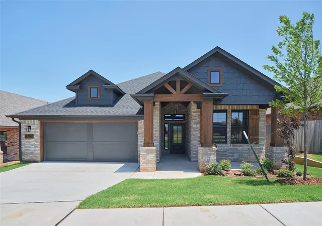 Homes for sale in Norman, OK | 3707 Hardy Dr, Norman, OK 73069 | MLS# 1222891
