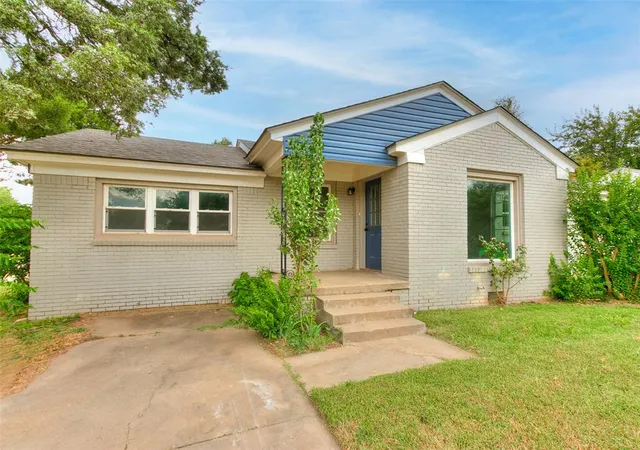 Homes for sale in Oklahoma City, OK | 1429 Casady Ln, Oklahoma City, OK 73120 | MLS# 1222955