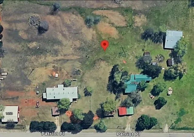 3rd image of 1700 Patriot Pl, Harrah, OK 73045 | MLS# 1222969