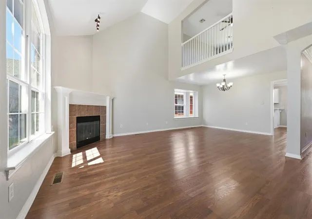 1st image of 11613 Sw 11th St, Yukon, OK 73099 | MLS# 1222982