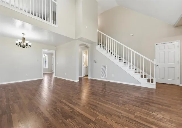 2nd image of 11613 Sw 11th St, Yukon, OK 73099 | MLS# 1222982