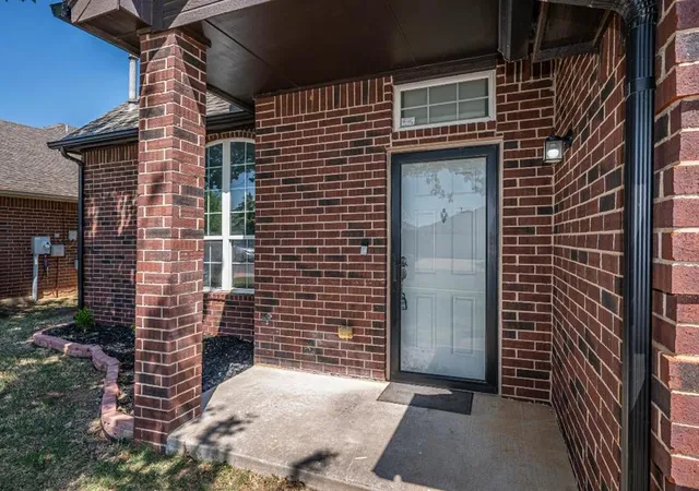 4th image of 11613 Sw 11Th St, Yukon, OK 73099 | MLS# 1222982