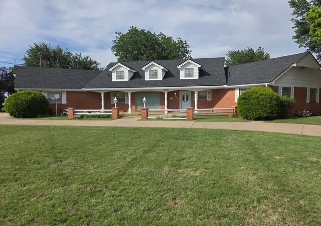 Homes for sale in Mangum, OK | 1000 N Byers Ave, Mangum, OK 73554 | MLS# 1223009