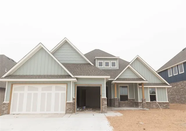 Photo 2 of Single family home for sale at 11009 Nw 90th Street, Yukon, OK 73099 | MLS# 1223028 | Listing updated on 2026-09-29