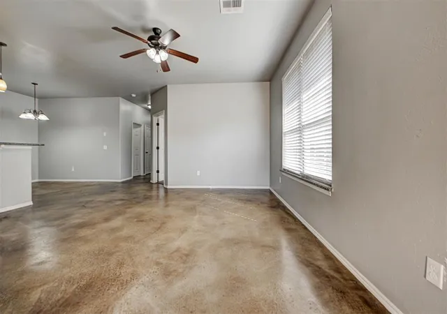 5th image of 1852 Cypress Ln, El Reno, OK 73036 | MLS# 1223029