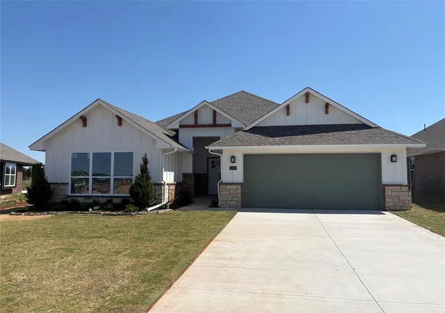 Photo 1 of Single family home for sale at 14008 Tybee Is Dr, Yukon, OK 73099 | MLS# 1223141 | Listing updated on 2026-08-26