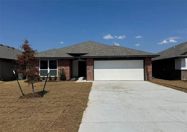 Photo 1 of Sale Pending at 20653 Brush Crk Blvd, Harrah, OK 73045 | MLS# 1223151 | Listing updated on 2026-06-09