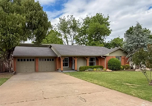 Homes for sale in Oklahoma City, OK | 2725 Nw 68th St, Oklahoma City, OK 73116 | MLS# 1223193