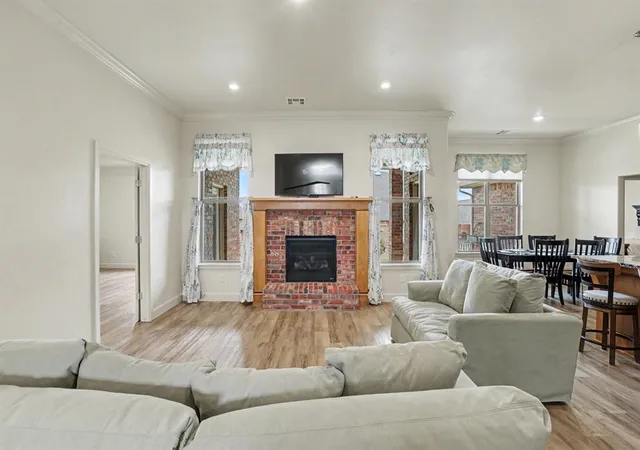 Photo 4 of Single family home for sale at 609 S Texoma Dr, Edmond, OK 73025 | MLS# 1223238 | Listing updated on 2026-08-26