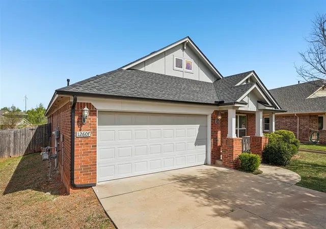 Homes for sale in Choctaw, OK | 12607 Se 18Th St, Choctaw, OK 73020 | MLS# 1223280