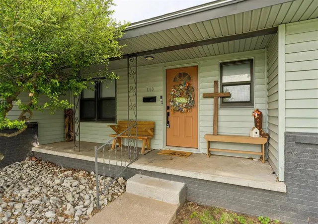 Homes for sale in Cushing, OK | 1110 E 6Th St, Cushing, OK 74023 | MLS# 1223284