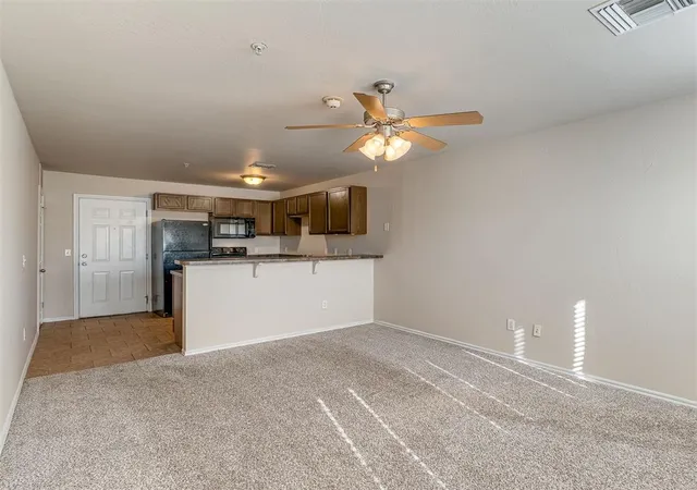 4th image of 1320 SE 12th Ave, Norman, OK 73071