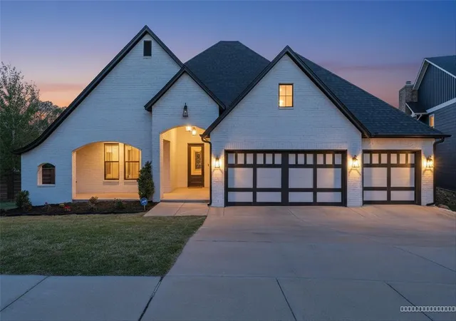 Photo 2 of Single family home for sale at 1533 Sadie Crk Rd, Edmond, OK 73034 | MLS# 1223475 | Listing updated on 2026-09-15