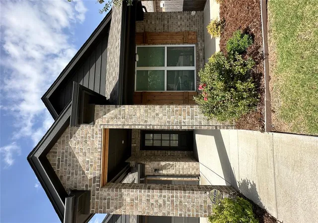Photo 2 of Single family home for sale at 16305 Steppe Dr, Oklahoma City, OK 73170 | MLS# 1223493 | Listing updated on 2026-09-22