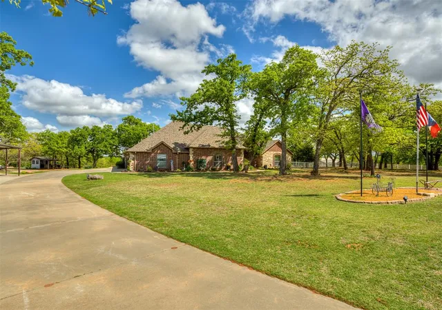 2nd image of 11597 273rd St, Blanchard, OK 73010 | MLS# 1223538