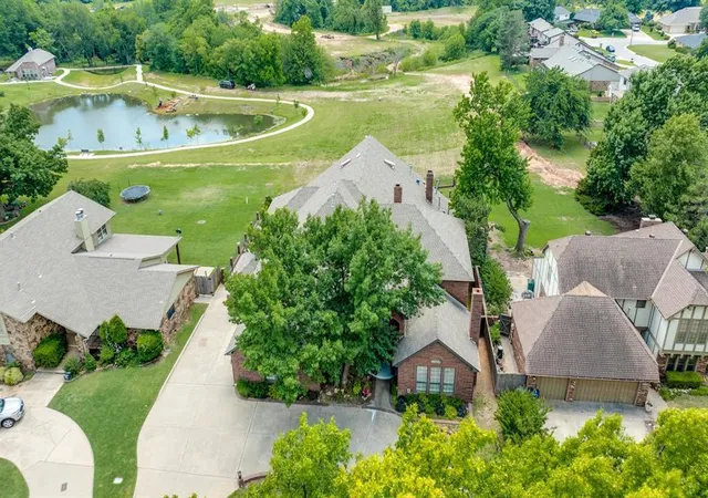 50th image of 10116 Thompson Ave, Yukon, OK 73099 | MLS# 1223550