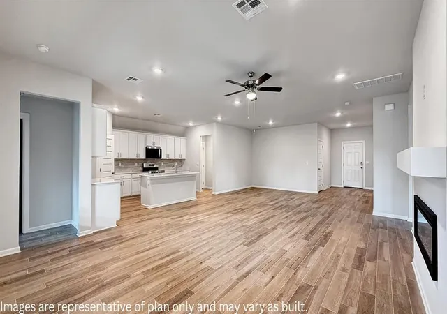 Photo 4 of Sale Pending at 4320 Dusty Trl, Norman, OK 73072 | MLS# 1223559 | Listing updated on 2026-05-20